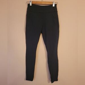 Athleta Women's Black High-Waisted  Leggings With Pockets, Good Condition, 2P